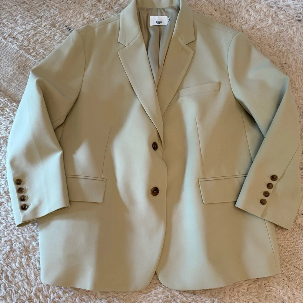 The Frankie Shop Bea blazer and suit pants - Picture 6 of 10